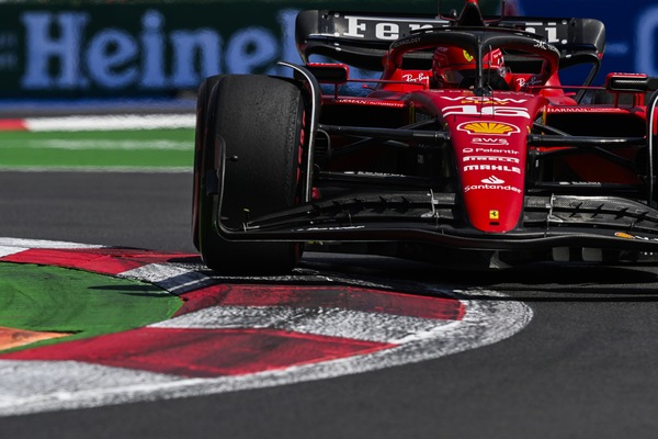GP Messico, qualifiche: prima fila tutta Ferrari! Leclerc in pole, Verstappen 3°