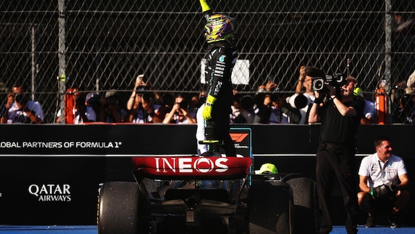 Hamilton, podio e fiducia: "Gran risultato dopo due settimane difficili"