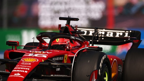 Leclerc: "Spiace per Perez, ma non mi ha lasciato spazio"