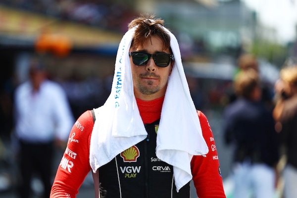 Leclerc pronto a rinnovare con la Ferrari? Arriva l'indizio social