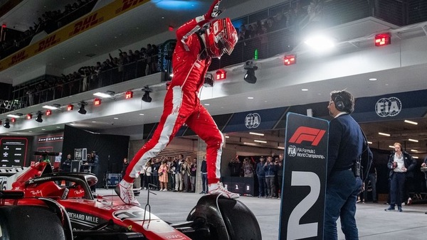 Ferrari-Mercedes, Vasseur: ad Abu Dhabi sarà lotta al singolo punto