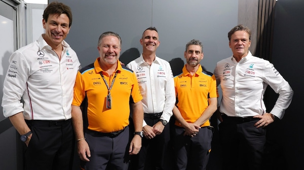 Motori 2026, McLaren continua con la fornitura Mercedes