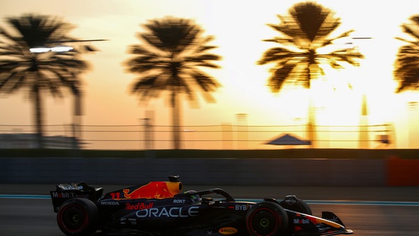 Test Abu Dhabi, Red Bull: Perez a lavoro con... Lambiase