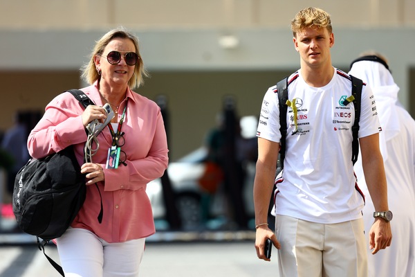 Schumacher: il 2024 in pista per dimostrare di valere ancora la F1