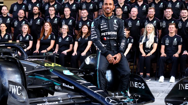 Lewis Hamilton: 2 anni senza vittoria, ma... still he rises