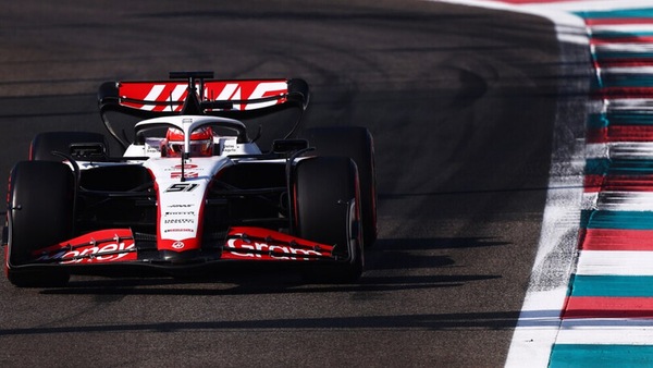 Gene Haas: "Il team è da metà gruppo, non sono in F1 per vendere"