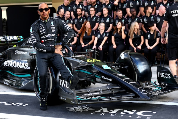 Ufficiale, Hamilton lascia la Mercedes