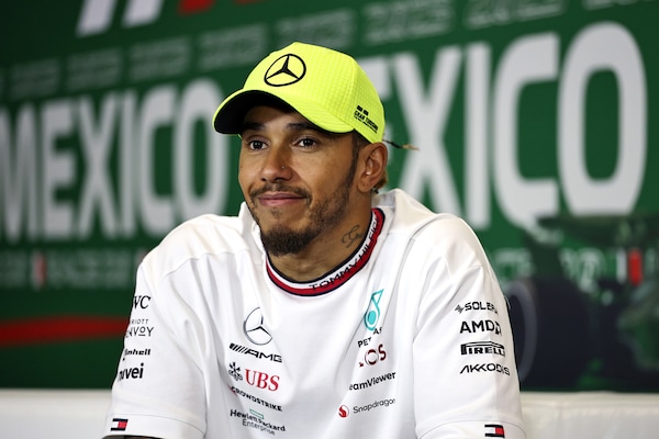 Hamilton alla Ferrari: ecco quanti soldi guadegnerà