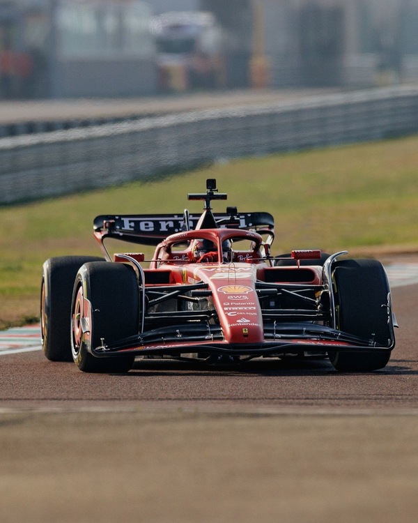 La nuova Ferrari SF-24 si scatena subito in pista: eccola in azione a Fiorano