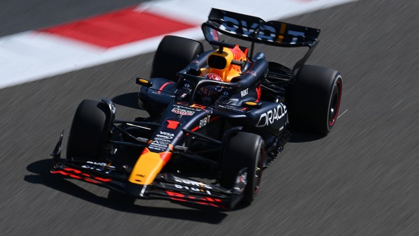 Test Bahrain 2024, day-1, mattina: Verstappen davanti a Leclerc