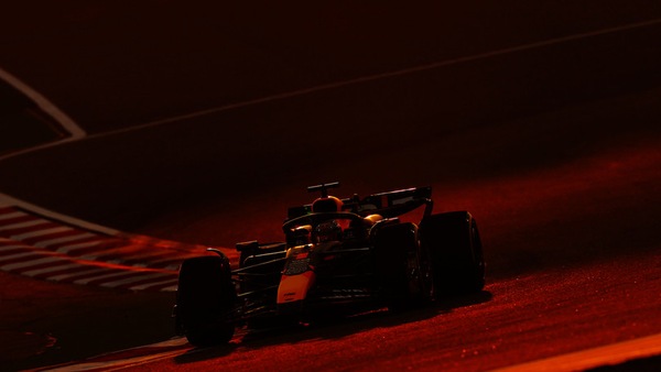 Test Bahrain, day-1: squillo Verstappen, poi Norris