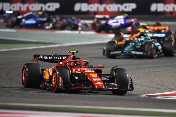 Sainz oltre la superiorità Red Bull: è una Ferrari con la quale attaccare