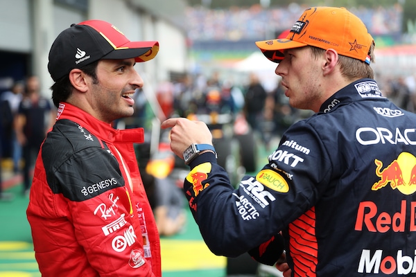 Sainz alla Red Bull e Verstappen in Mercedes? Il mercato piloti accende la F1
