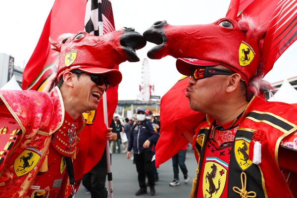 GP Giappone, la passione dei tifosi a Suzuka