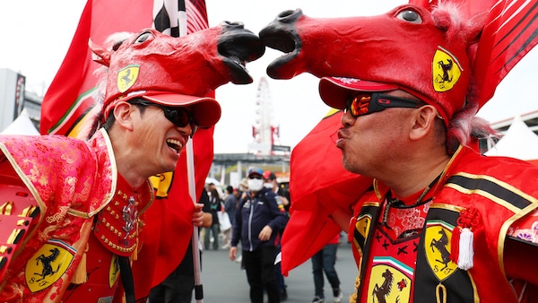 GP Giappone, la passione dei tifosi a Suzuka