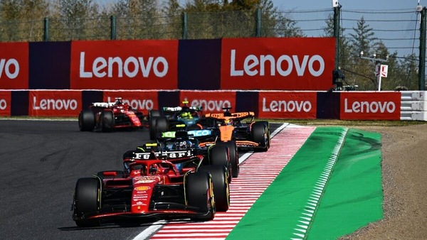 Sainz, la flessibilità tra i doni chiave portati dalla Ferrari SF-24