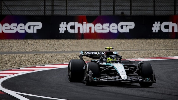 Qualifica Sprint, la pioggia esalta Hamilton: "Sull'asciutto non siamo veloci"