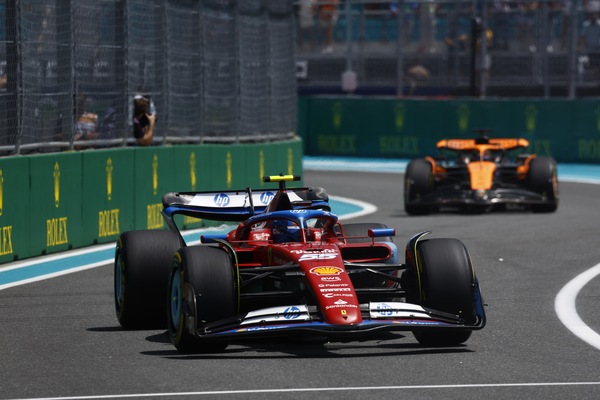 Sainz, Sprint frustrante: "Ci mancava velocità sul dritto"