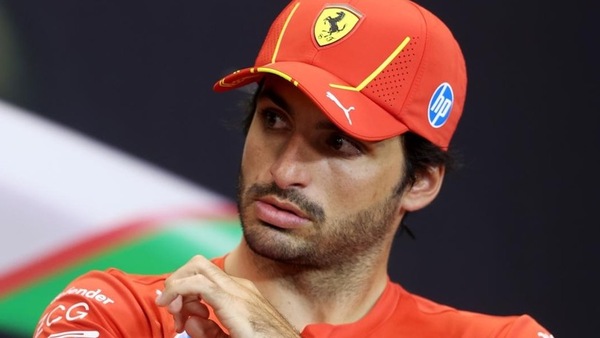 Sainz, la forza Ferrari oltre gli aggiornamenti: "Dipende molto dalla pista"