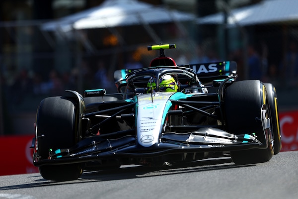 I dubbi di Hamilton, Wolff: "Mercedes sempre corretta e trasparente"