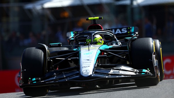 I dubbi di Hamilton, Wolff: "Mercedes sempre corretta e trasparente"