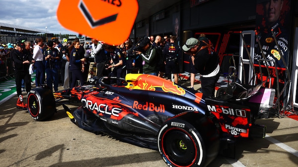 Red Bull ritocca il fondo, Haas tutta nuova a Silverstone