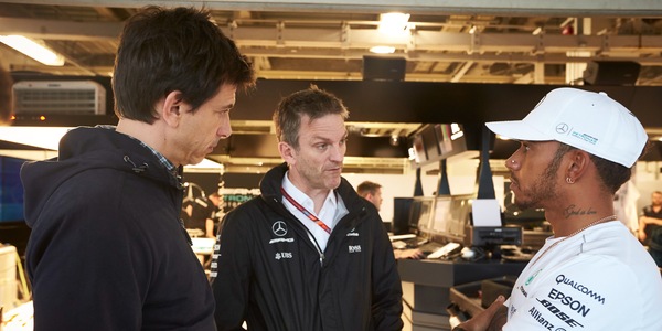 Il caso Mercedes F.1 è la vera rivoluzione