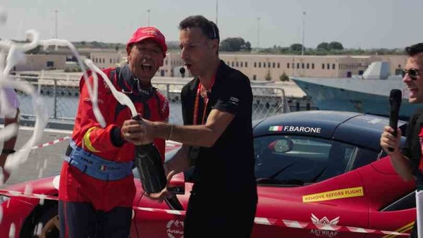 Barone, la sesta meraviglia: è l'uomo più veloce al mondo a bordo di una nave. Un record tutto made in Italy