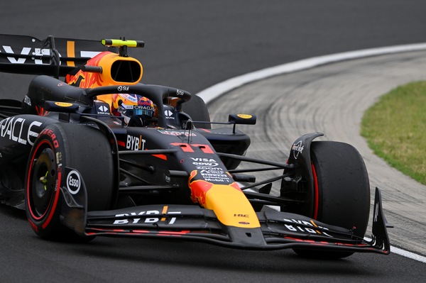 Red Bull, carrozzeria "intercambiabile": a Spa riecco la RB20 con i bazooka
