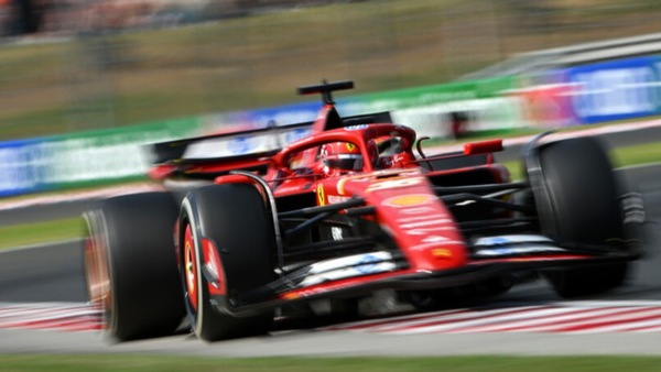 Olimpiadi di Parigi 2024, la Ferrari dà la carica all'Italia