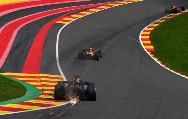 GP Belgio, l'analisi a caldo: capolavoro di Russell! Mercedes dominante, delude la McLaren