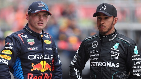 "Hamilton? La Ferrari vincerà con Verstappen": l'inaspettata previsione dell'ex pilota