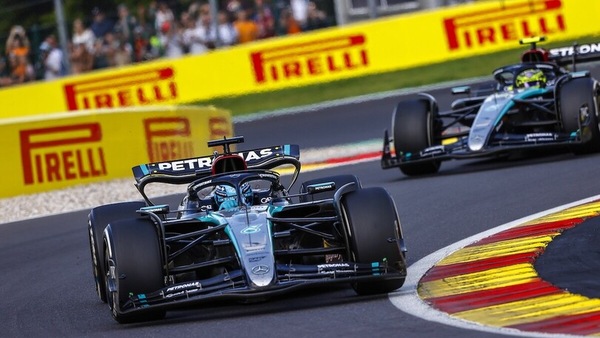 Mercedes, la rincorsa continua: "C'è un distacco ancora da ridurre"