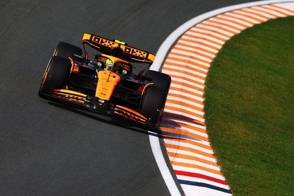 GP Olanda, qualifiche: pole Norris, Verstappen 2°; Leclerc 6° e Sainz fuori in Q2