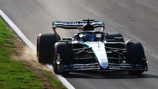 Russell: "McLaren velocissima, ma non siamo lontani"