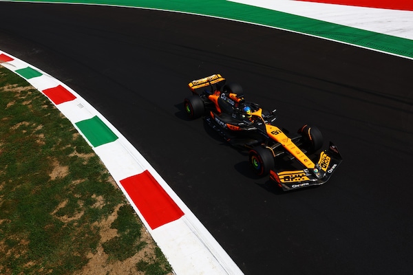 Flessibilità ala anteriore McLaren, tutto regolare per la FIA