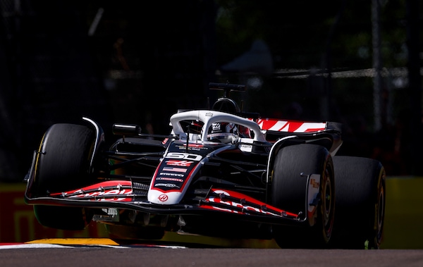 Haas, ufficiale: Bearman al posto di Magnussen al GP Azerbaijan
