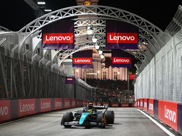 GP Singapore: il lungo venerdì notturno delle prove libere