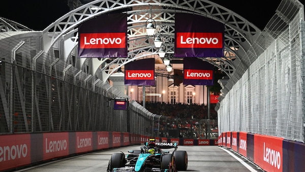 GP Singapore: il lungo venerdì notturno delle prove libere