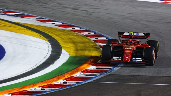 Sainz vede la McLaren favorita, ottimista per il finale Ferrari