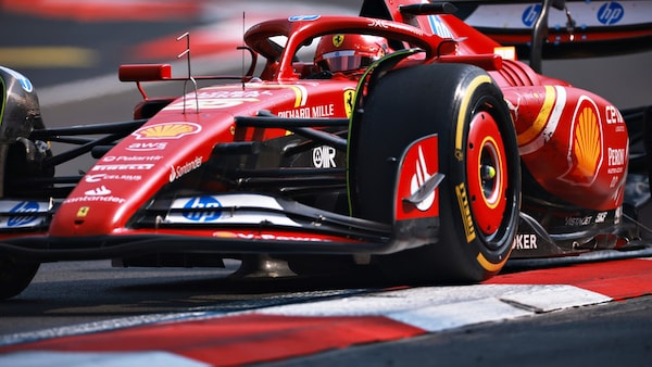 Leclerc: "Ho fatto il massimo, gara fantastica di Sainz"