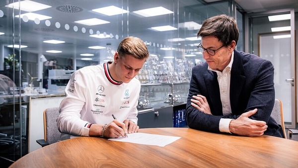 Schumacher-Audi fumata nera, da Binotto frecciata a Wolff