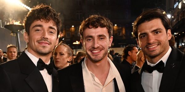 Ferrari, Leclerc e Sainz con spirito "gladiatore": a Las Vegas si può vincere, obiettivo titolo Costruttori