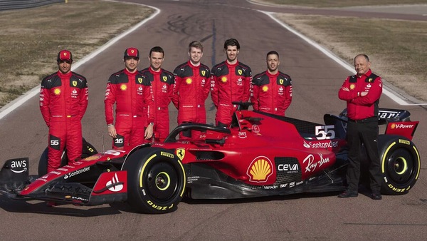F1: i team pronti al lancio delle monoposto, a Londra solo le livree