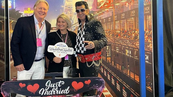 Al GP di Las Vegas tutto è permesso, anche sposarsi