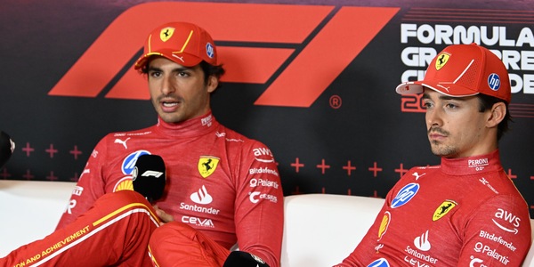 Leclerc al veleno: "Con Sainz ci diciamo le cose, poi va diversamente". E sbotta via radio