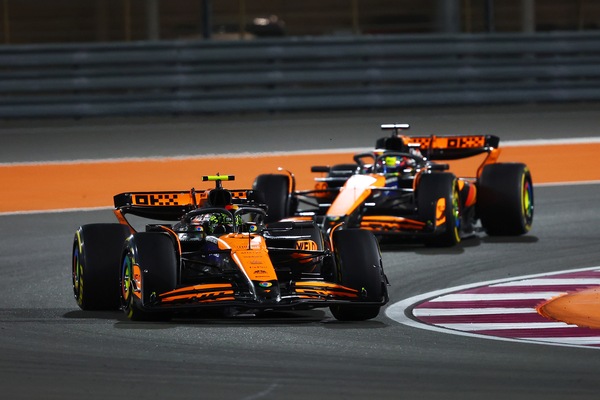 McLaren, la strategia che non ti aspetti: Norris ha regalato la vittoria a Piastri