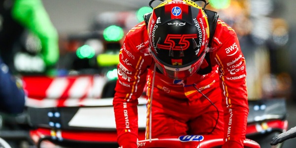 Sainz: "Andiamo ad Abu Dhabi per prenderci il titolo costruttori"