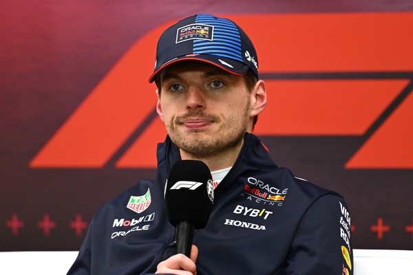 Verstappen: Russell? Bei modi in tv ma che vada a farsi f****e