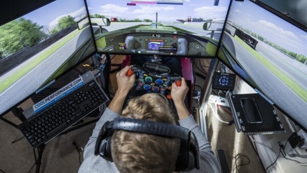 30 anni di Playstation: dagli anni '90 agli eSports con F1, Gran Turismo e gli altri